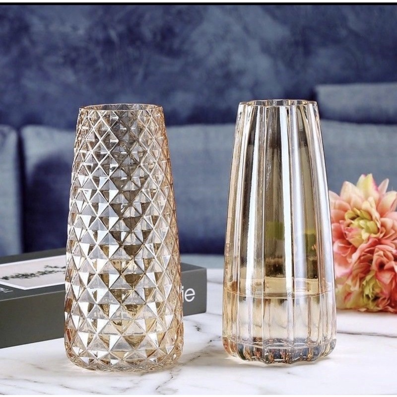 Bình hoa hiện đại vân kim cương sang trọng