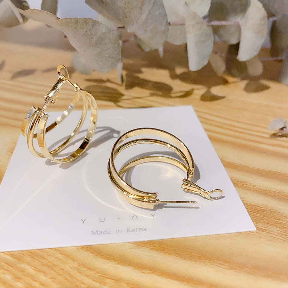 Khuyên Tai Tạo Hình Độc Đáo Dành Cho Nữ