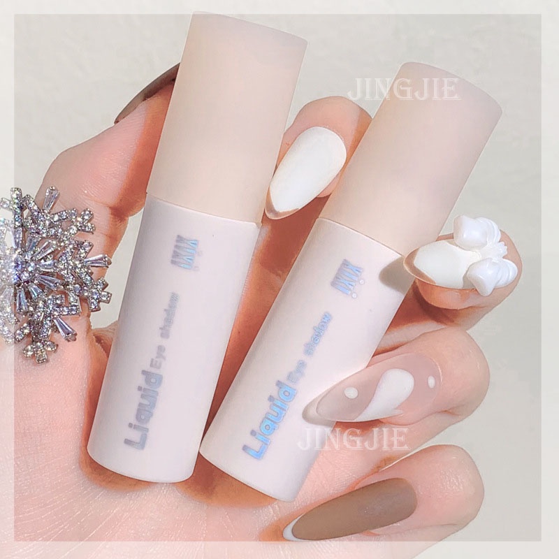 Son môi Xixi Liuli lên màu đẹp