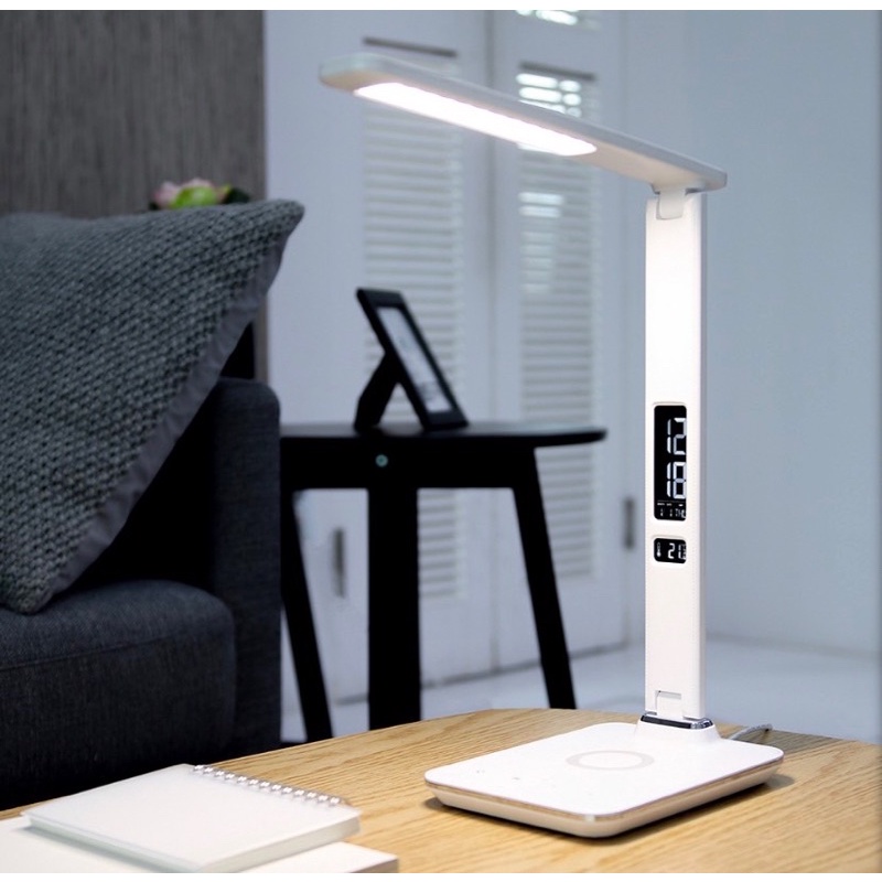 Đèn chống cận /đèn bàn Mooaz kiêm sạc không dây xoay 180 độ (Chính Hãng)