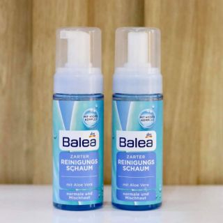 Hàng Đức Sữa rửa mặt tạo bọt Balea