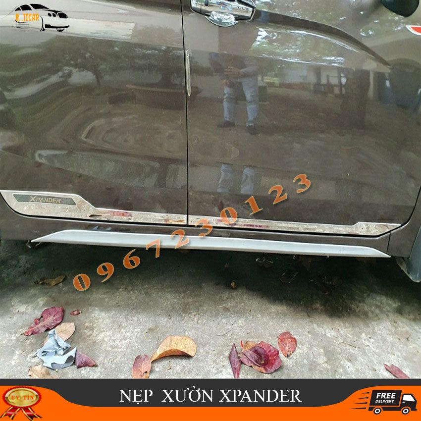 Nẹp sườn Xpander mẫu inox mới xịn không han gỉ, không bong tróc bay màu - Do choi xe hoi uy tin