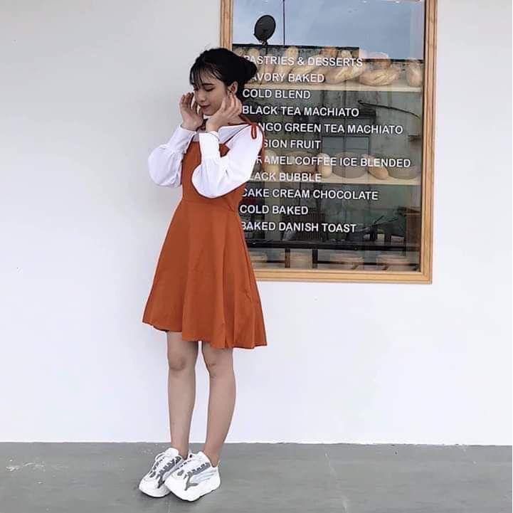 [Mã FAMAYWA2 giảm 10K đơn 50K] Set bộ áo hai dây tay bo voan lụa kết hợp với váy yếm 2 dây dễ thương và cá tính | BigBuy360 - bigbuy360.vn