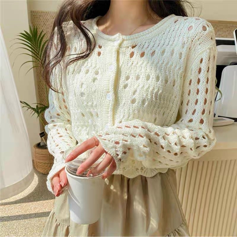 Áo len lưới mắt to cổ tròn cài khuy hàng Quảng Châu