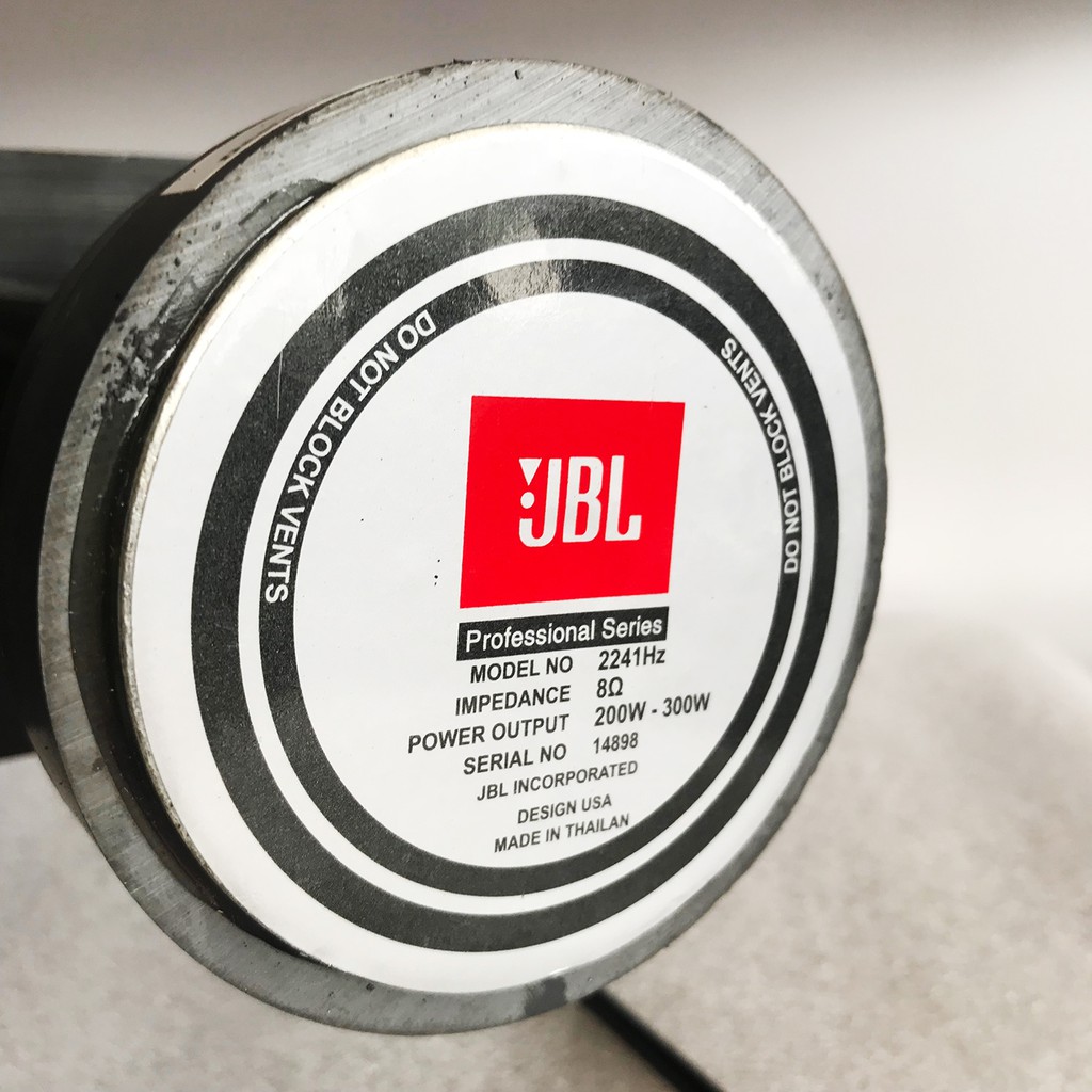 Loa tăng cường tiếng Treble Thái Vuông