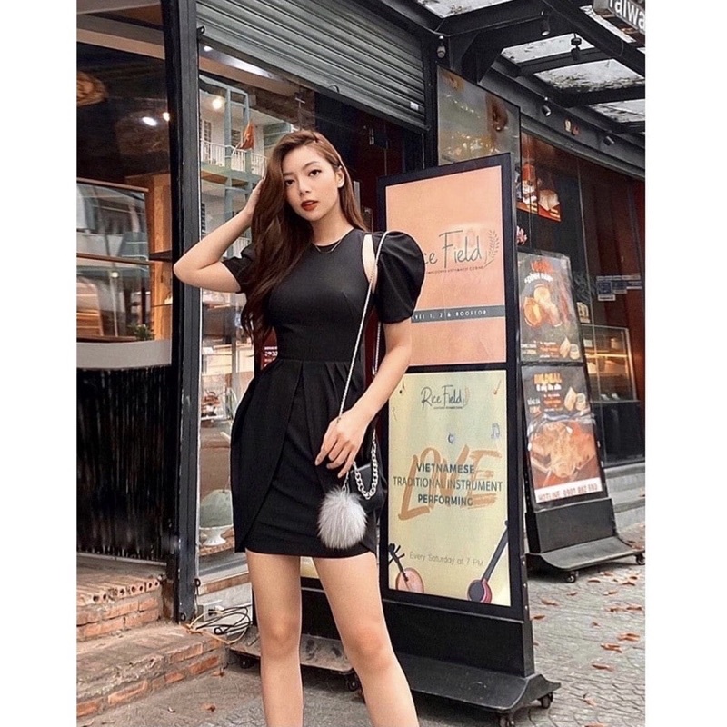 Váy So Young Raven màu đen