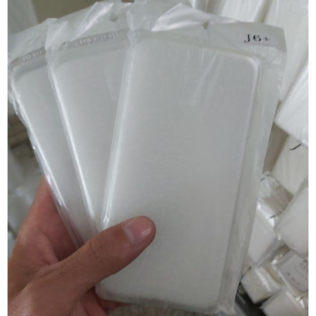 Combo 3 ốp dẻo silicon trong suốt cho samsung J6 Plus