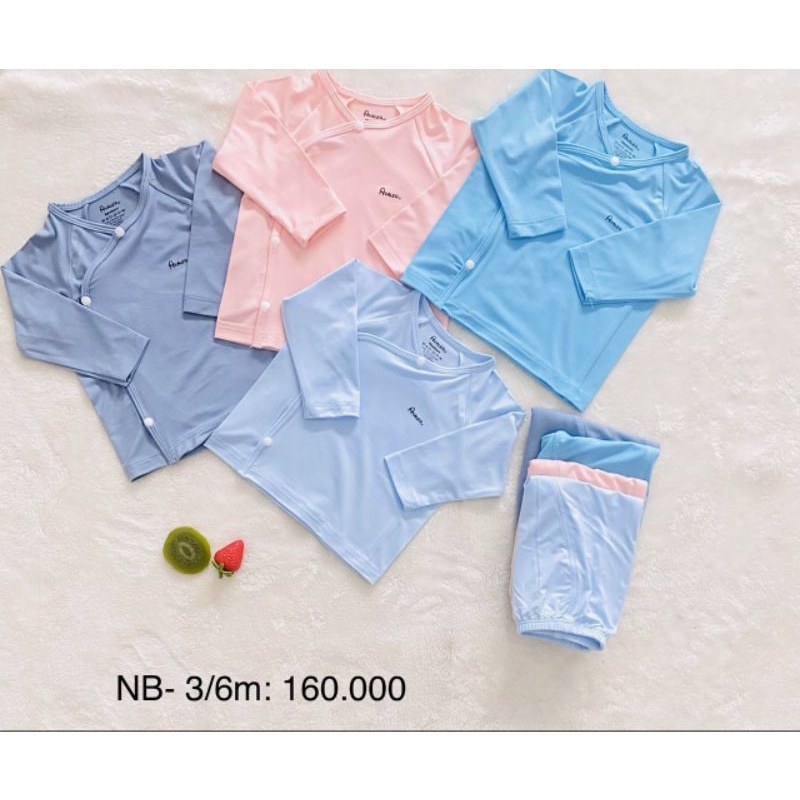 Avaler -  Bộ dài tay Avaler cài chéo sợi tre màu trơn cho bé 3-7kg