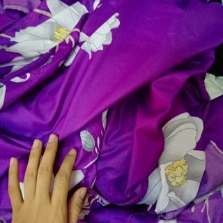 Vải c Hà Nguyễn