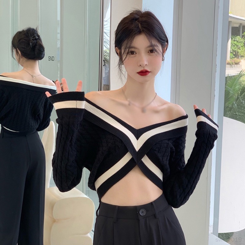 Áo Croptop Tay Dài Cổ Chữ V Màu Sắc Tương Phản Phong Cách Retro Dành Cho Nữ