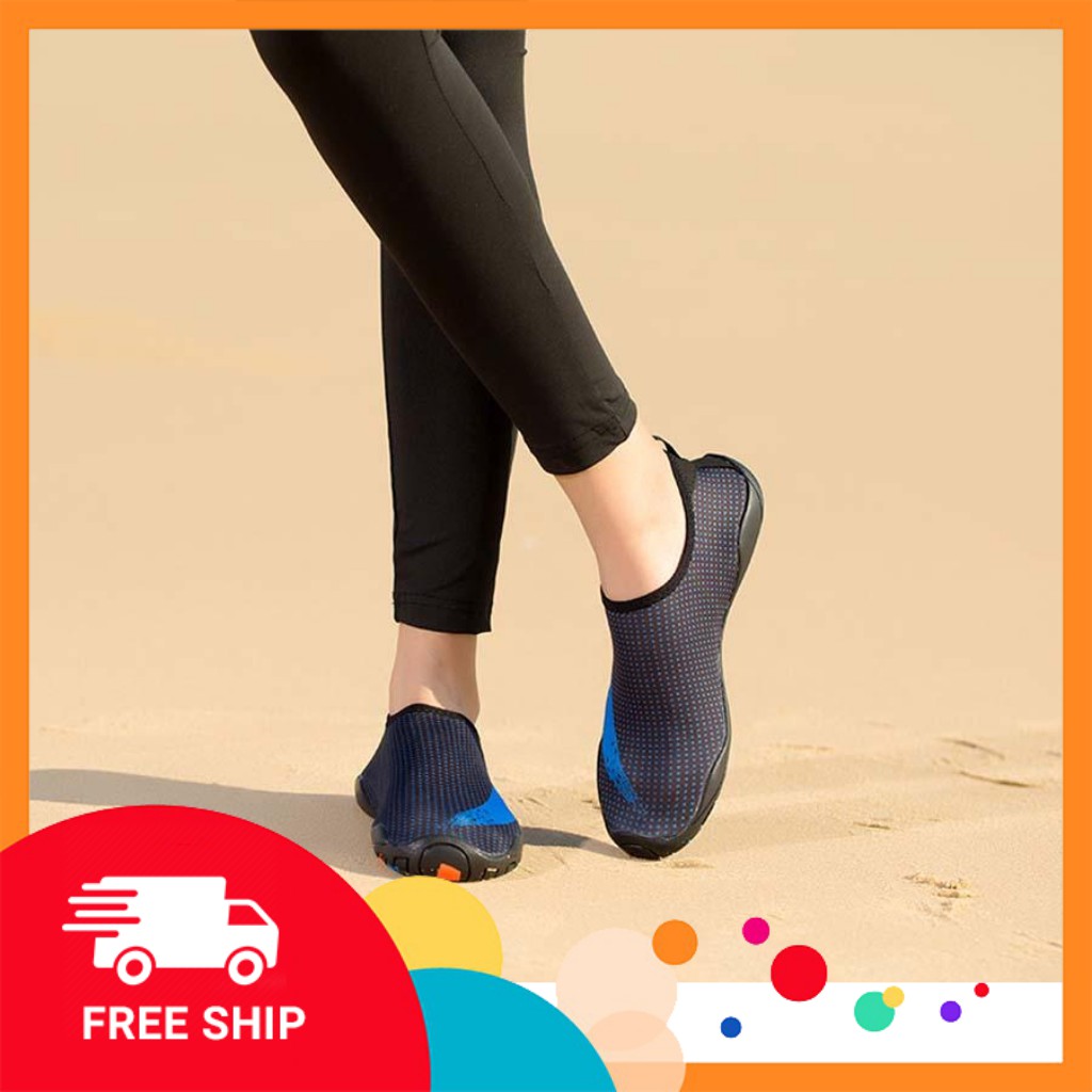 Giày đi biển màu dải ngân hà, siêu mềm, siêu bảo vệ và ôm chân