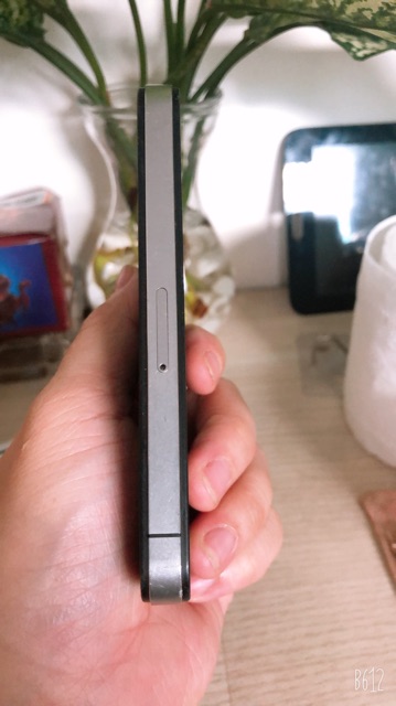 Điện thoại iphone 4 quốc tế chính hãnh | BigBuy360 - bigbuy360.vn