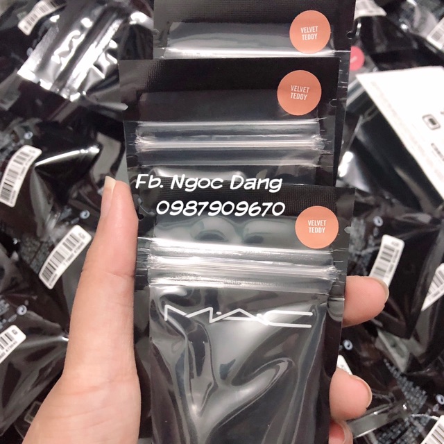 Son MAC mini màu Velvet Teddy