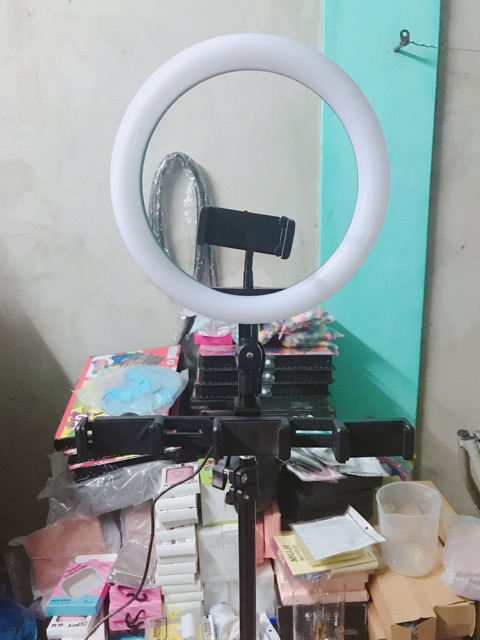 Đèn livestream 26cm kèm bộ 3 kẹp điện thoại chân cao 2.1m
