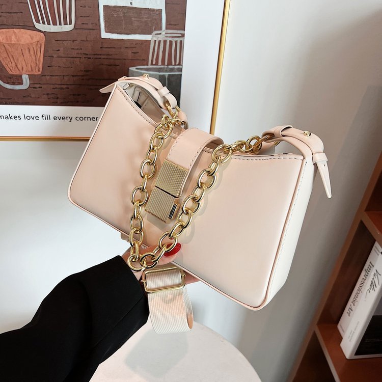 Túi Xách Đeo Vai Kiểu Vuông Nhỏ Phối Dây Xích Thời Trang Cao Cấp 2022