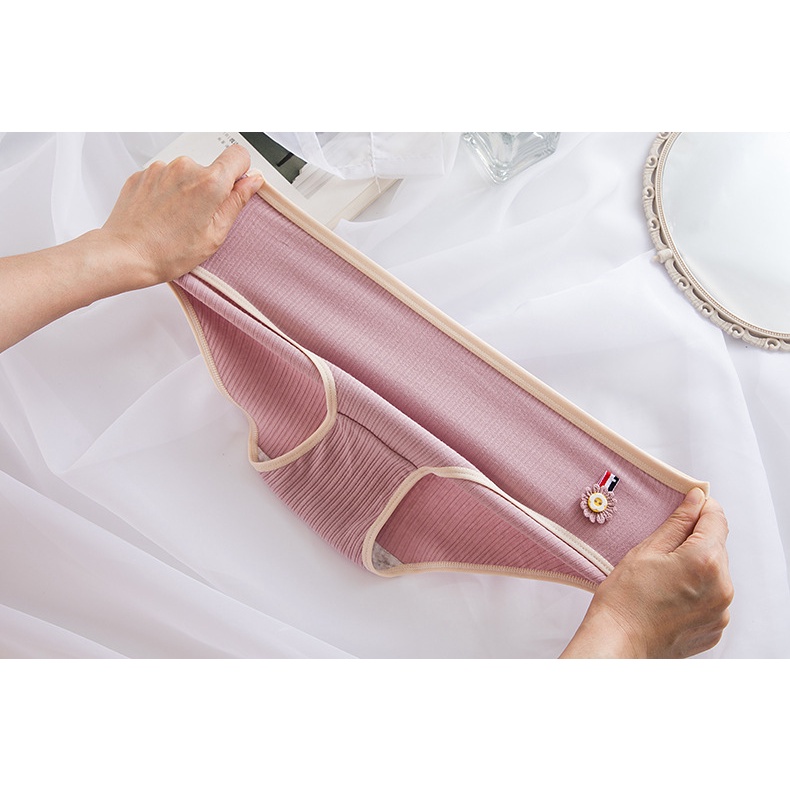 Quần lót nữ huy hiệu chất gân tăm cao cấp trẻ trung thoải mái QL19 | BigBuy360 - bigbuy360.vn