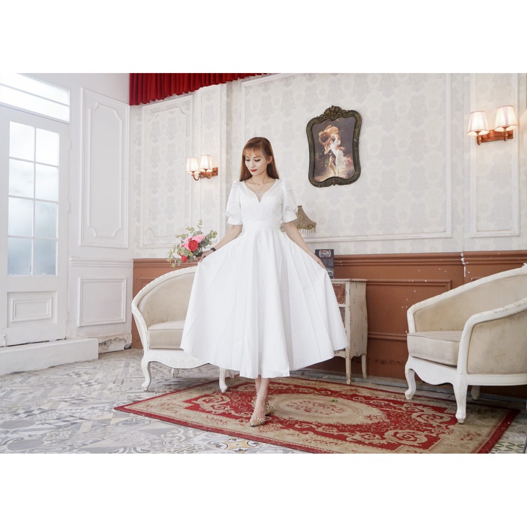 Đầm công chúa xòe màu trắng xinh xắn <3 - kèm video cận vải