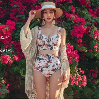 (có sẵn) bikini hoa vintage mẫu mới 2020