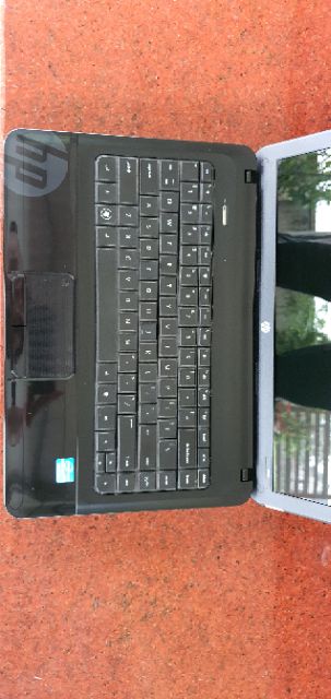 Laptop HP 1️⃣0️⃣0️⃣0️⃣ core i5