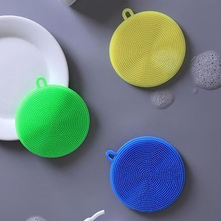 Mua Miếng vệ sinh chén đĩa silicon  giúp lấy đi những vết bẩn cứng đầu so với những miếng rửa chén thông thường
