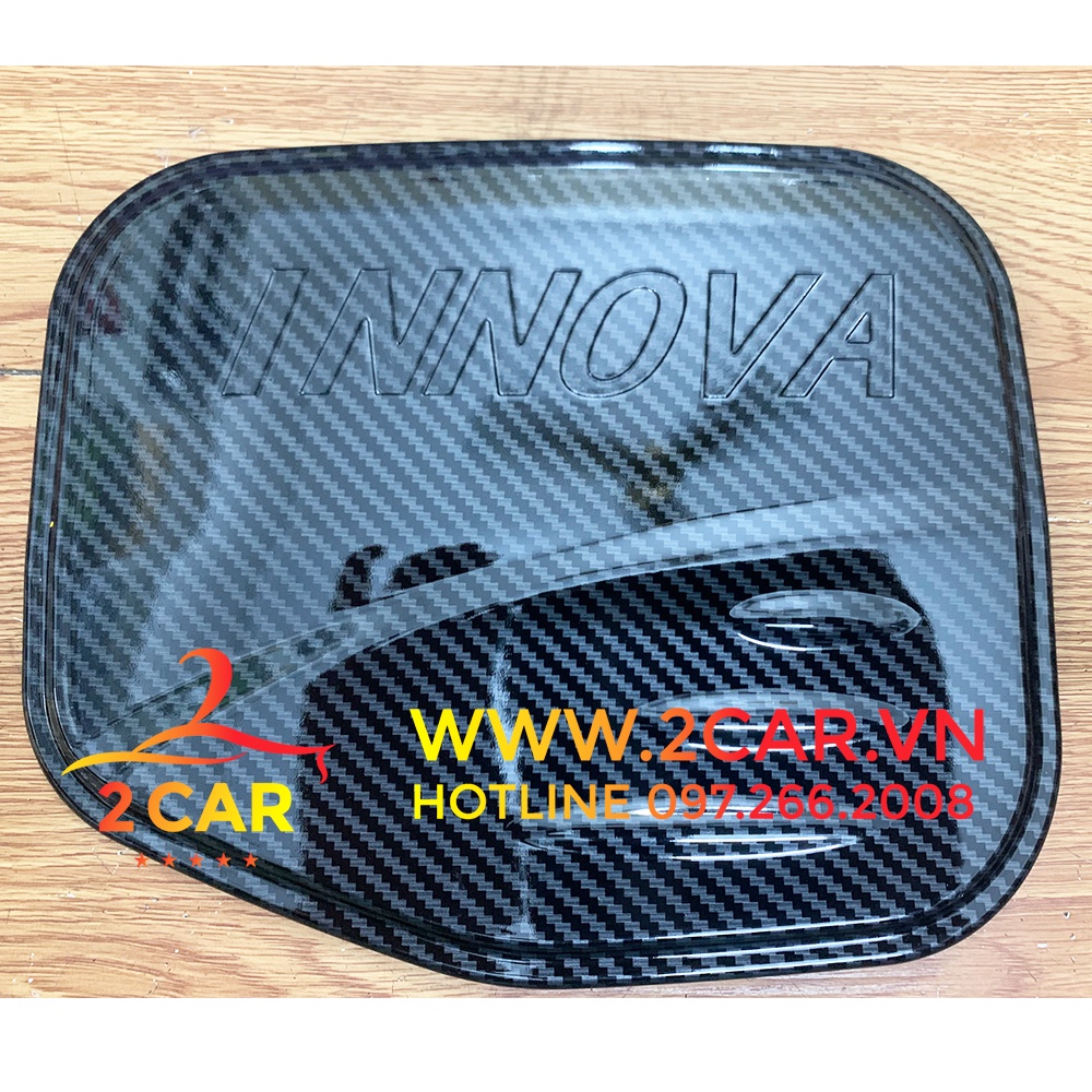 Ốp Nắp Xăng CARBON xe Innova 2017- 2021, 2022, 2023, 2024 vân carbon cao cấp