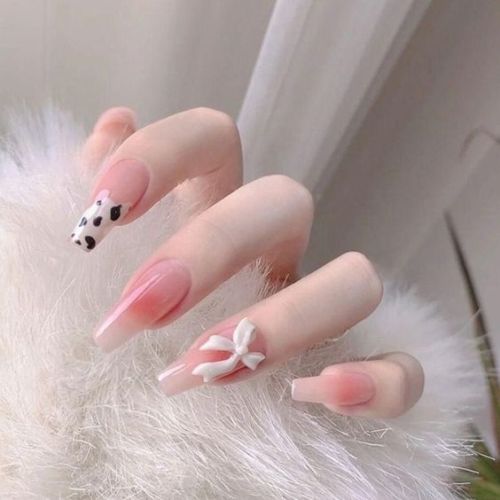 Móng úp thiết kế tặng kèm keo + dũa nail