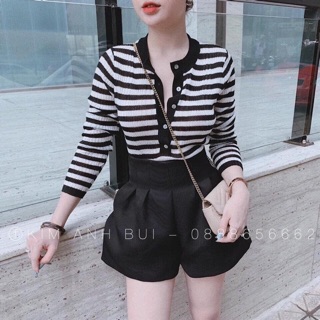 Áo len kẻ khuy kẻ đen trắng