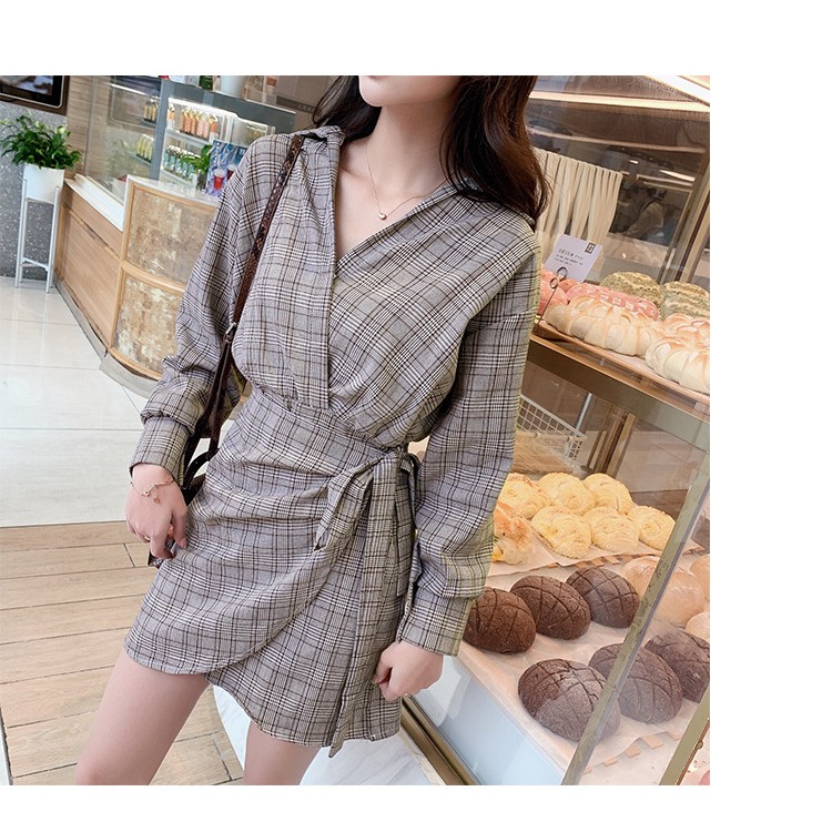 ĐẦM SƠ MI VẠT CHÉO KẺ LY (D70)