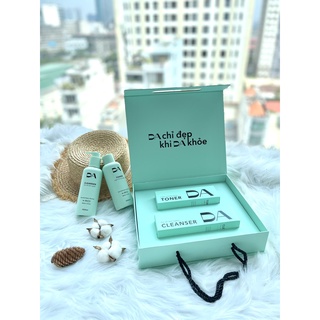 Sữa rửa mặt da by moi - hồ ngọc hà
