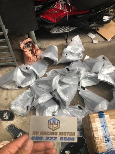 Dè con chắn bùn Gầm nối dài sau xe cho r15 mt15 Fz155i XSR