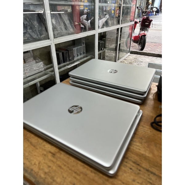 Laptop HP 348 G5 i3 7020U /4GB /500GB /Win10-tặng kèm chuột không dây mới
