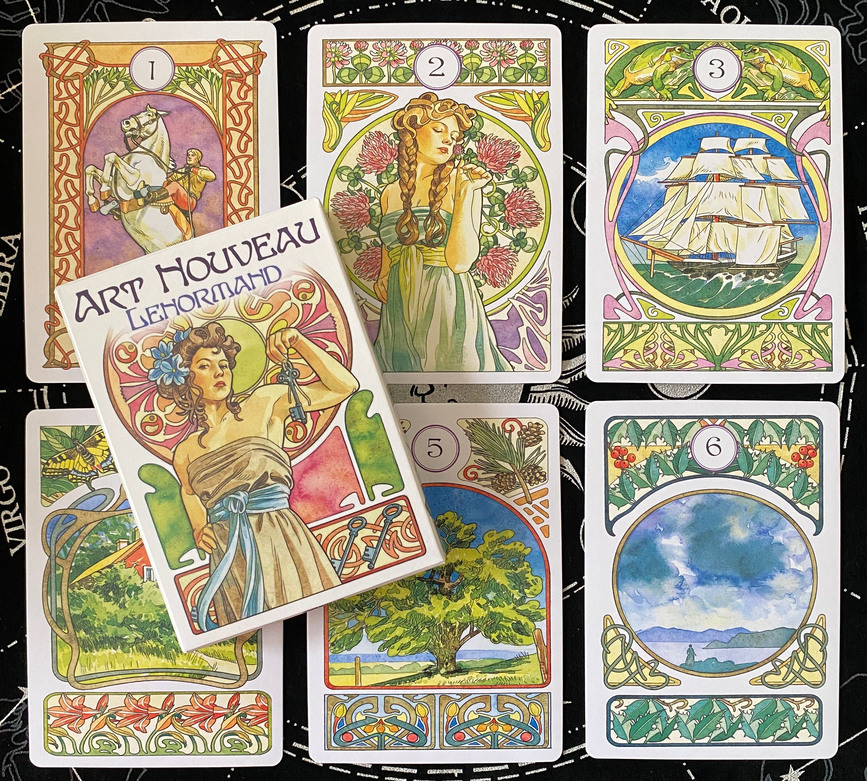 Card trò chơi gia đình họa tiết theo trường phái nghệ thuật Nouveau Lenormand