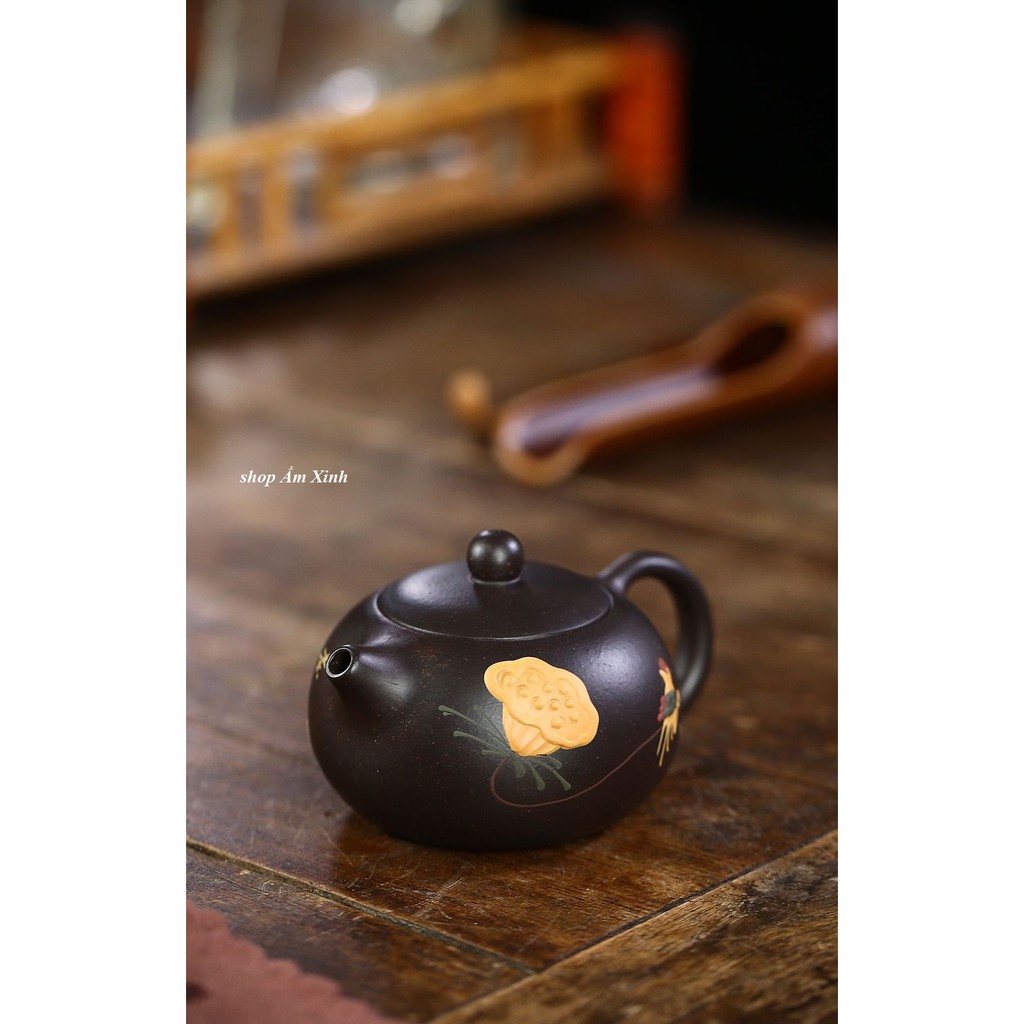 Ấm tử sa Nghi Hưng Tây Thi (Họa My Ca)