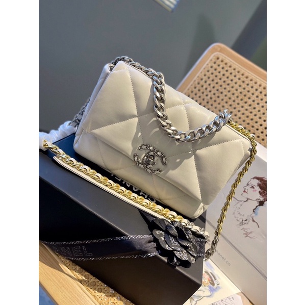 Túi xách Chánel 19 bag sz 26 chất da bò
