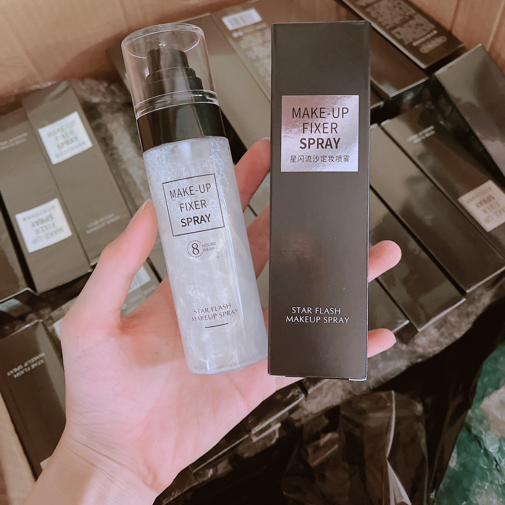 Xịt Khoáng Ngọc Trai Kèm Nhũ Giữ ẩm Lớp Nền Giúp Da Căng Bóng