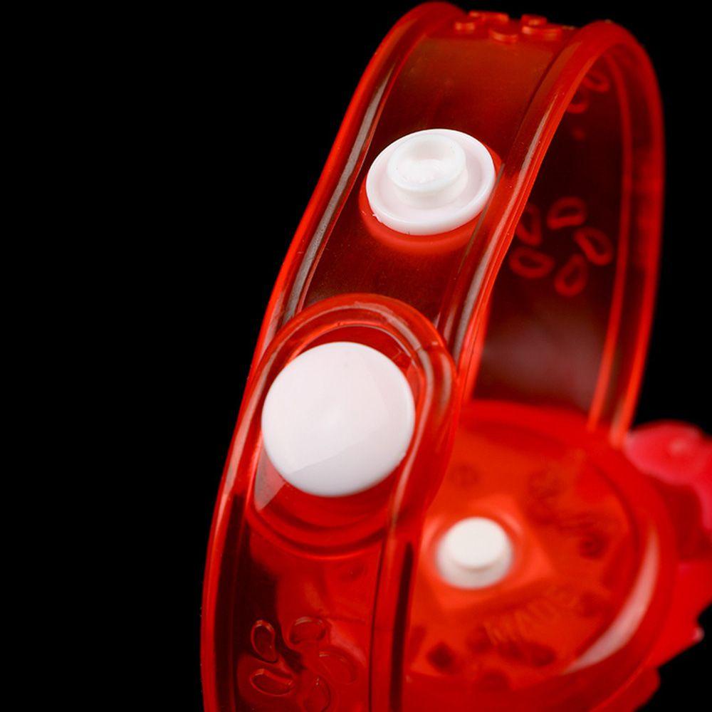 1 / 2 Vòng Tay Đèn LED Họa Tiết Hoạt Hình Phong Cách Giáng Sinh Độc Đáo Cho Bé