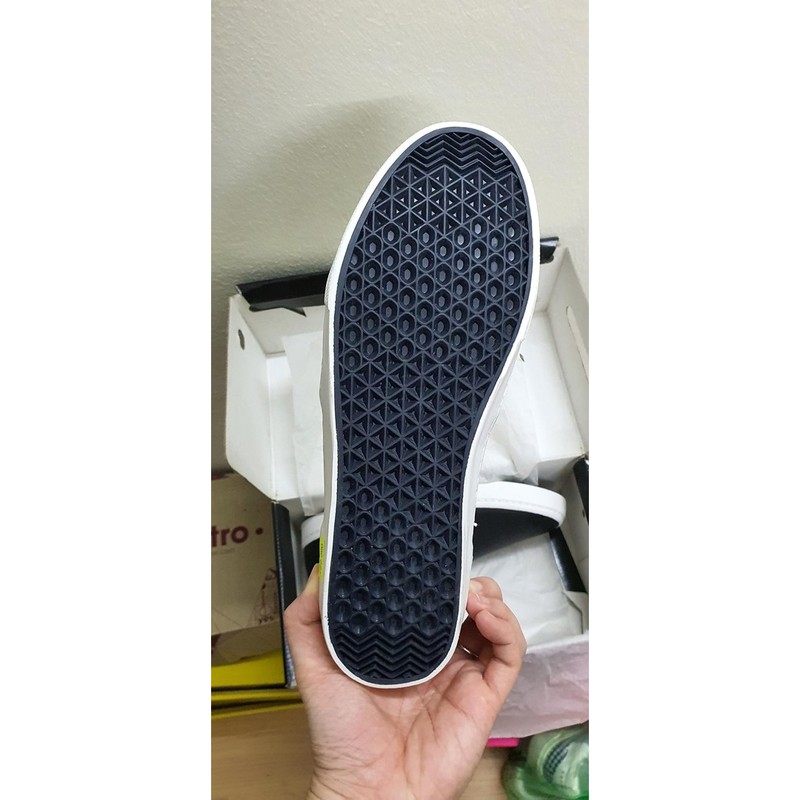 Giày slip on Sutumi xuất khẩu