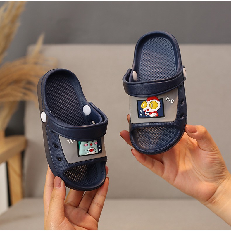 Sandal cho bé dép cho bé  siêu nhẹ, chống trơn trượt cho bé tập đi