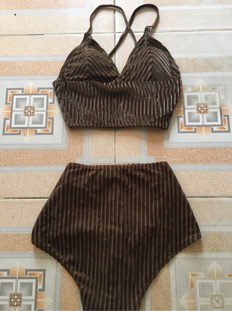 Bikini nhung tăm 2 mảnh( kèm hình khách mặc)