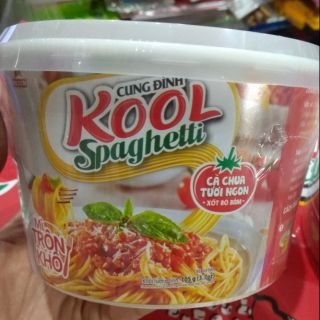 Mì trộn cung đình Kool Spaghetti xốt bò hầm bát 105g