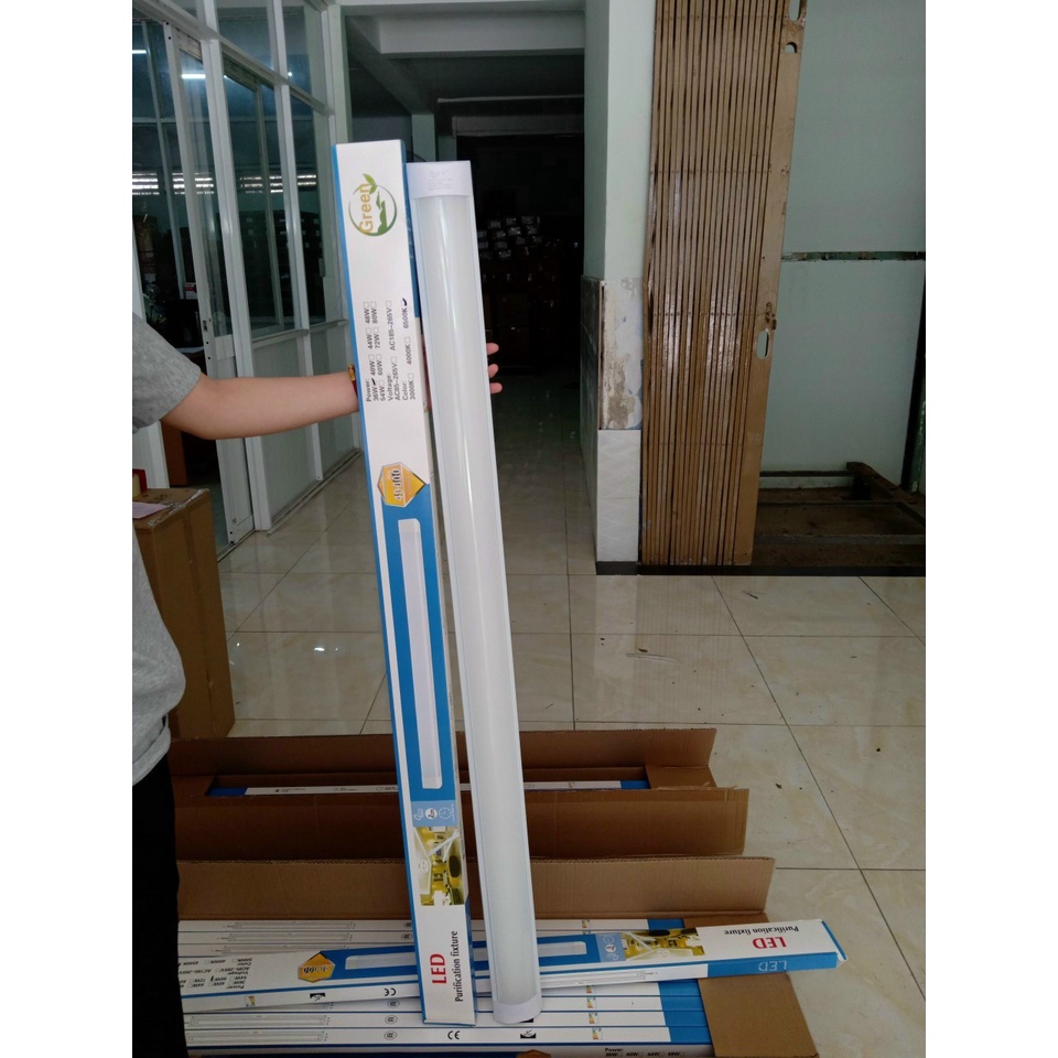 ĐÈN LED TUÝP BÁN NGUYỆT 1m2 36W