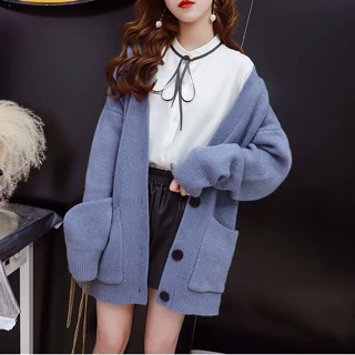 Áo khoác len nữ kèm cúc điệu đà