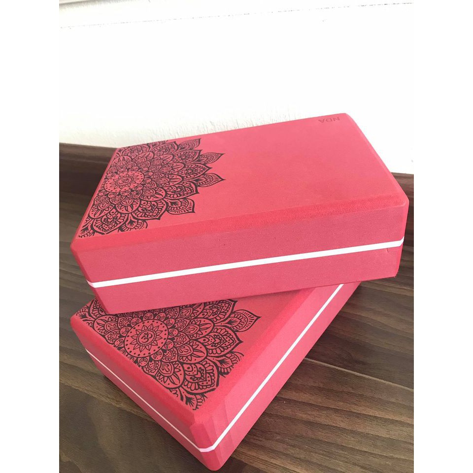 Gạch tập yoga - Thư viện yoga - Khối lượng 300gr họa tiết mandala - Kích thước 23 x 15 x 7.6cm