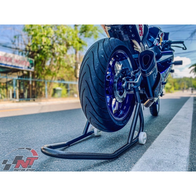 Ben nâng dùng mọi loại xe R15, CBR150, CBR250, MT15, GSX150
