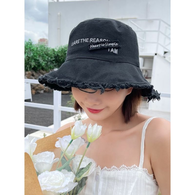 MŨ KAKI CHỮ THÊU VIỀN TUA RUA