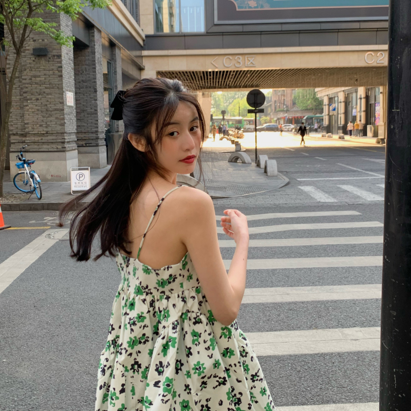 Đầm hai dây dáng chữ A họa tiết hoa xinh xắn thời trang cho nữ | BigBuy360 - bigbuy360.vn