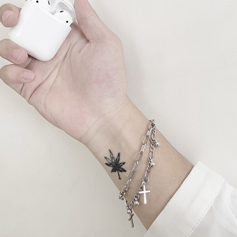 Vòng tay mặt dây hình chữ thập phong cách hiphop cá tính thời trang đường phố