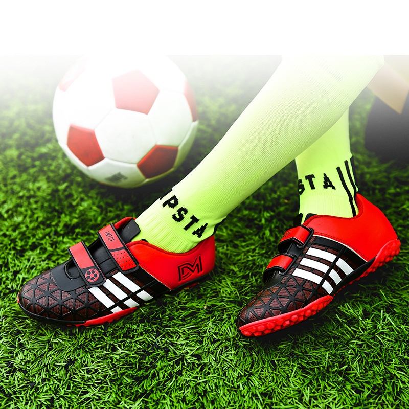 Giày Đá Bóng Cổ Thấp Chống Trượt Thời Trang Cho Nam Và Nữ C7itd
