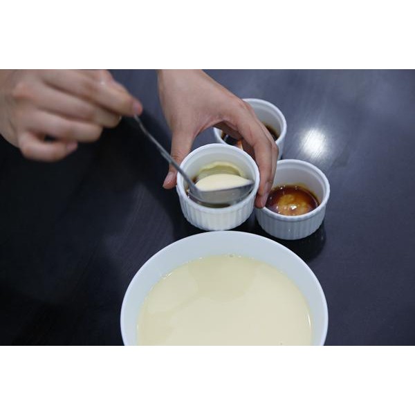 Khuôn Chum làm sữa chua, bánh, flan,caramel, ramenskin, soufle bằng sứ Toàn Quốc Chuan Kou , Việt Nam