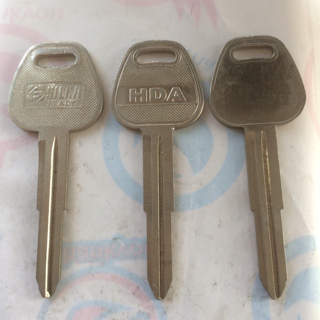 Combo 3 phôi chìa khoá Ô.tô ( rảnh phải )